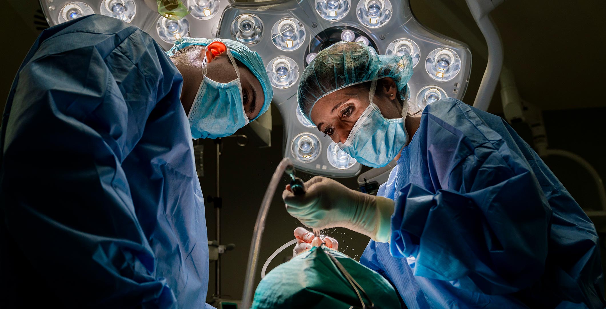Rinoplastia tradicional vs. ultrasónica: ¿Cuál es la diferencia?