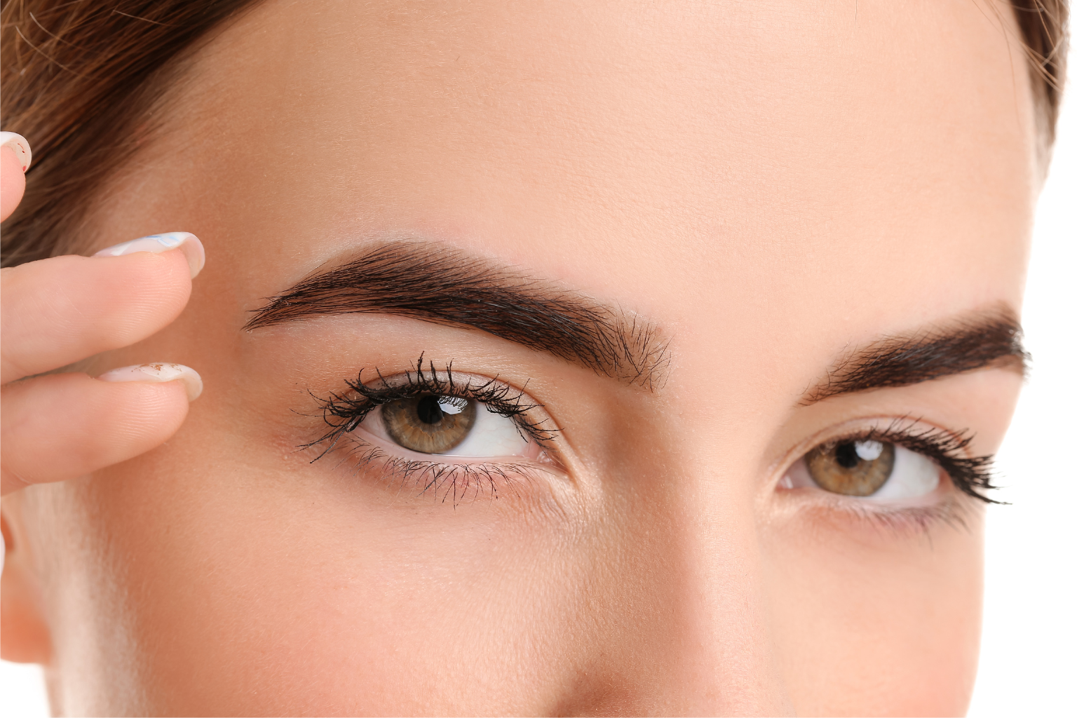 Logra la armonía facial superior combinando el lifting de cejas mínimamente invasivo con la blefaroplastia superior